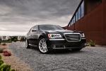 Chrysler 300C 2011 года